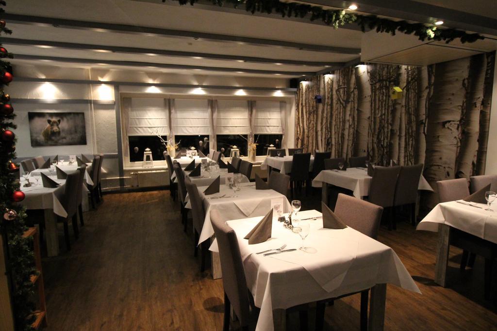 Hotel Restaurant Jaegerhof Braunschweig Esterno foto